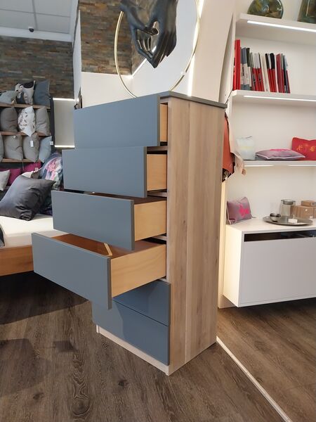 Kommode mit 6 Schüben